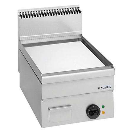 Fry-top Elétrico Bancada 5kW Linha 550/600, Chapa Cromoduro Lisa 40x51cm