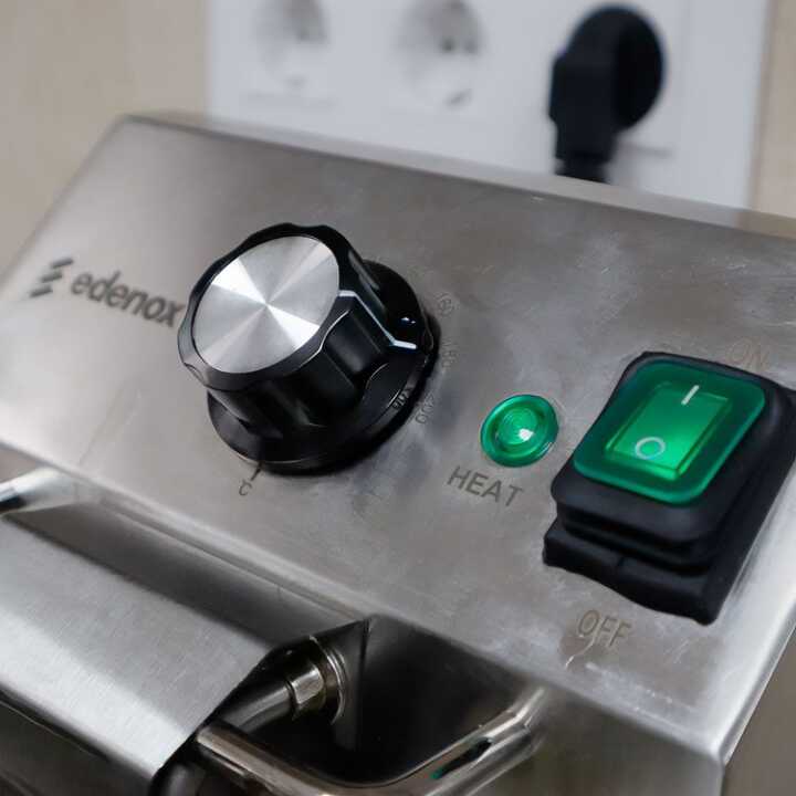 Fritadeira Elétrica Simples 4 Litros - Aço Inoxidável