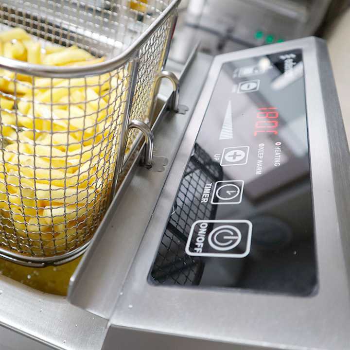 Fritadeira de Indução Simples 8 Litros - Controlo Digital