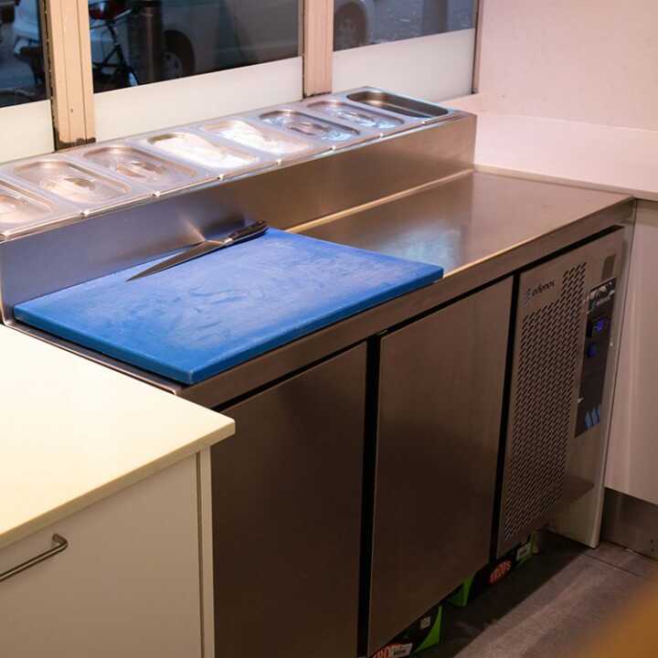 Mesa Refrigerada para Padaria | 2542x800x850mm | -2°C a +8°C