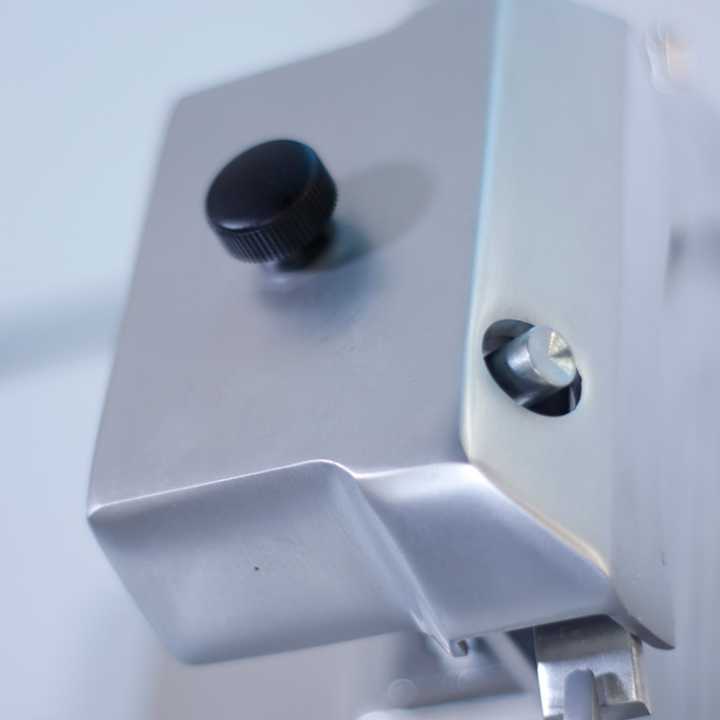 Cortador de Frios Profissional 275mm (Fiambreira)