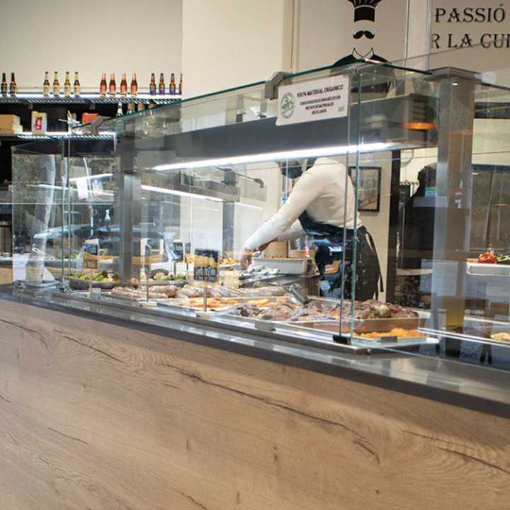 Mantenedor de Calor Reto para Buffet, 4 GN 1/1, 1300W