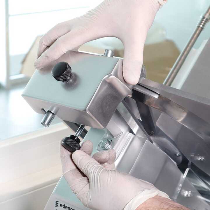 Cortador de Carne Profissional por Gravidade, 350mm