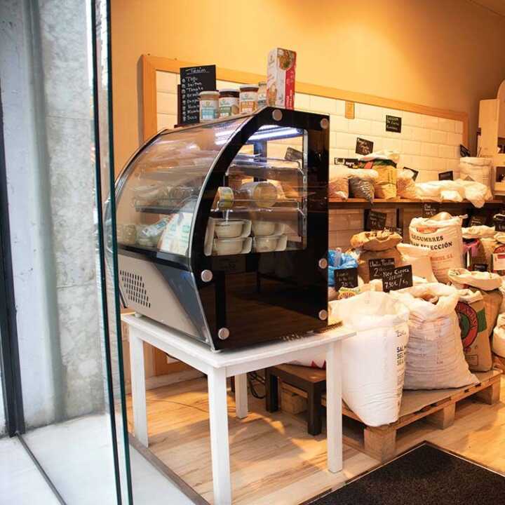 Vitrine Refrigerada Expositora 115L para Balcão