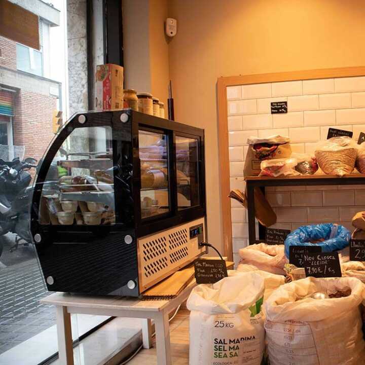 Vitrine Refrigerada Expositora 115L para Balcão