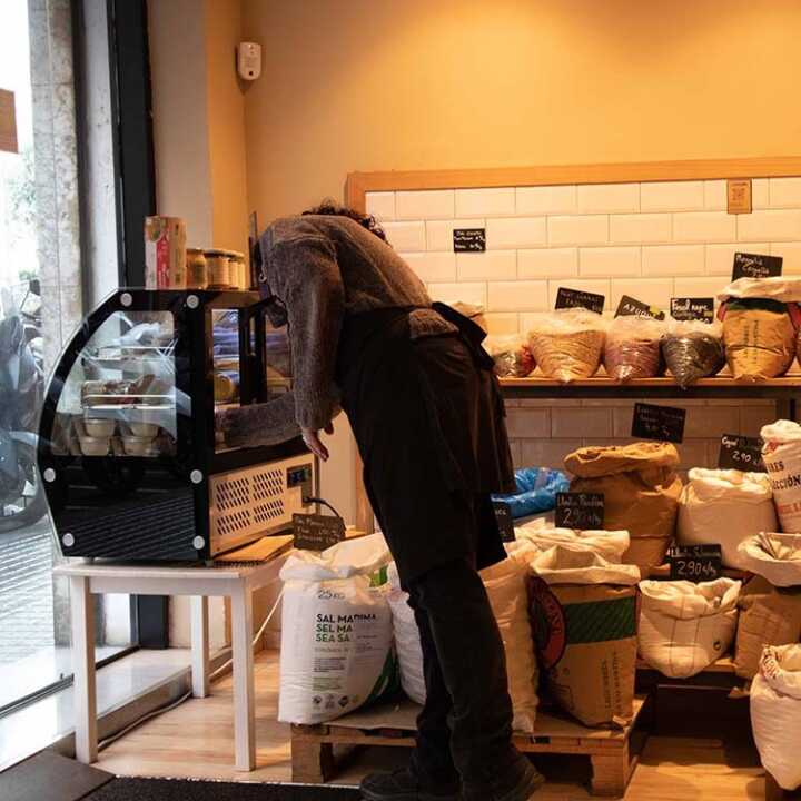 Vitrine Refrigerada Expositora 115L para Balcão