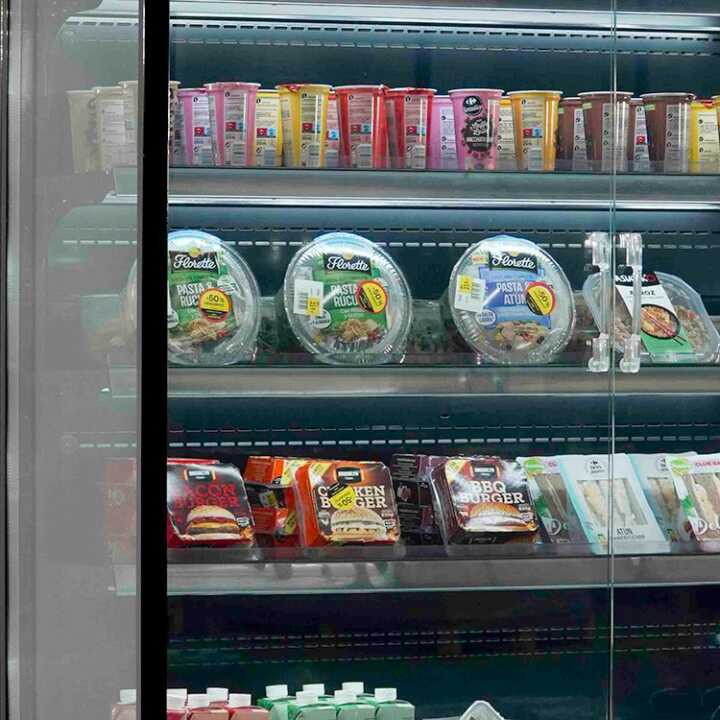 Mural Refrigerado Multiusos ECOCRISTAL-1977 780L