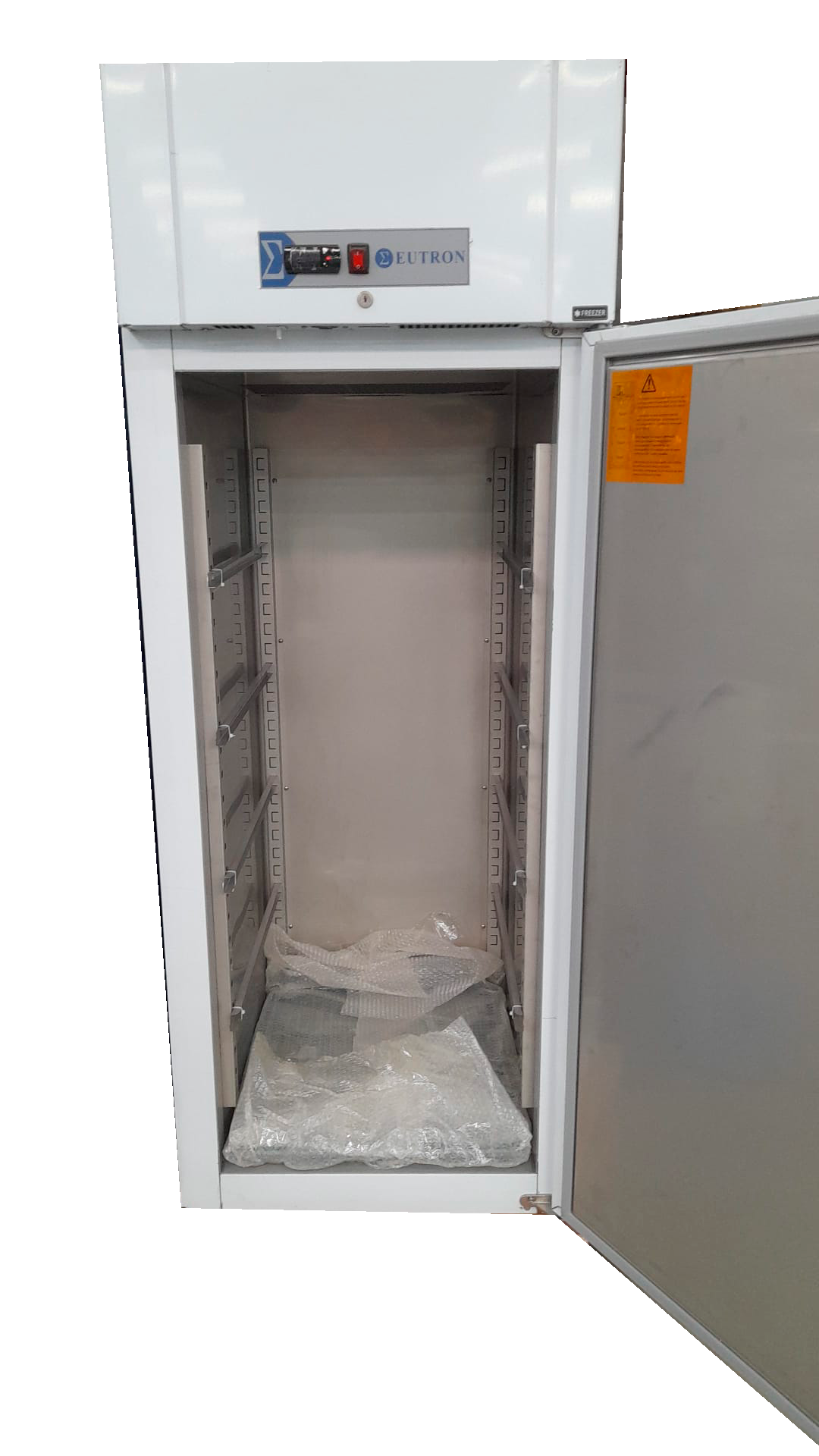 Armário Congelador Gastronorm GN650BT em Inox 600L