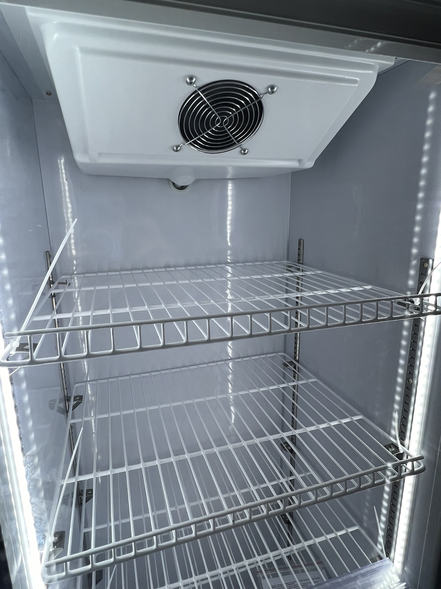 Armário Expositor Refrigerado Vertical 300L