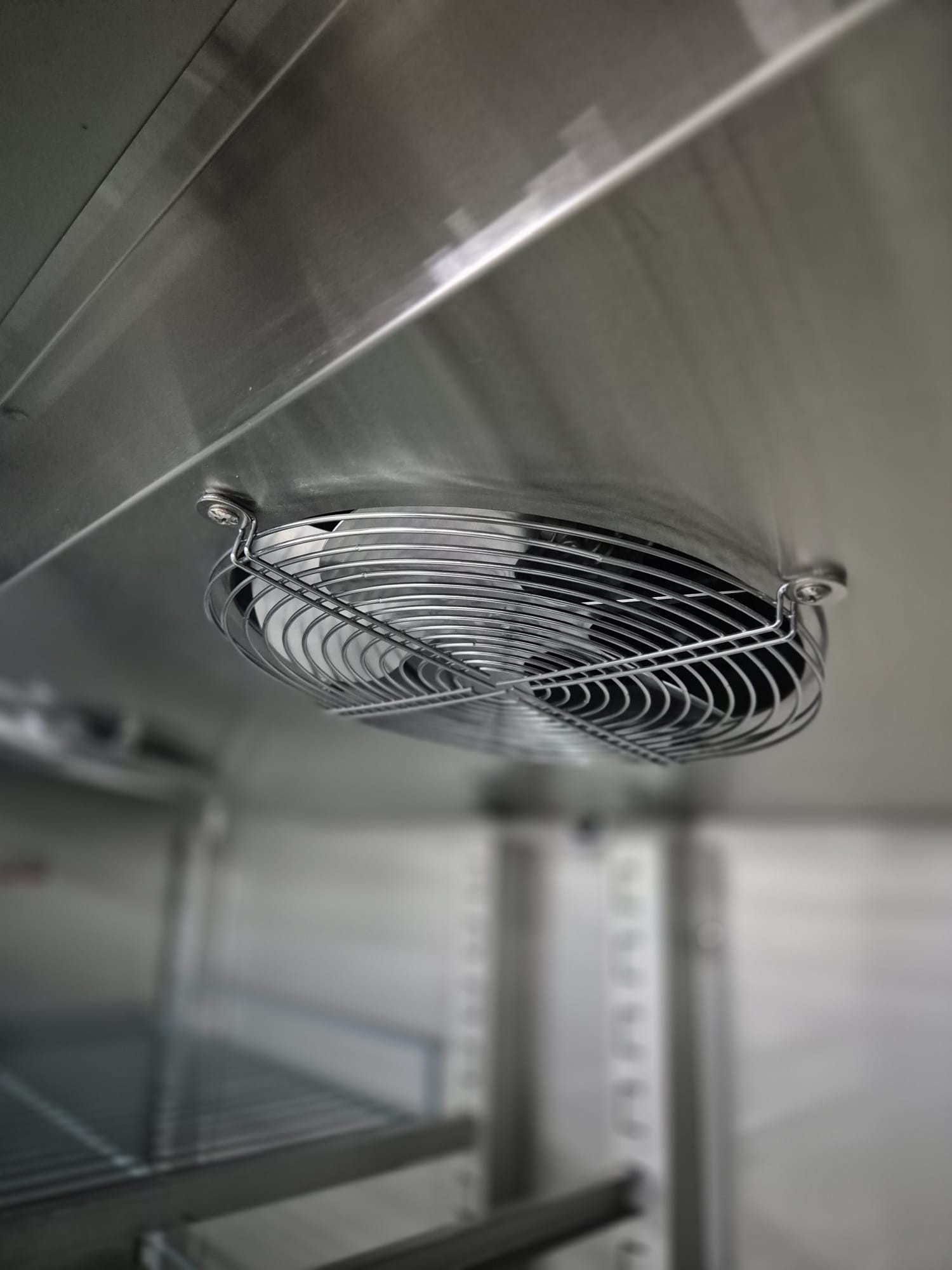 Armário Refrigerado Vertical 1400L com 2 Portas de Vidro