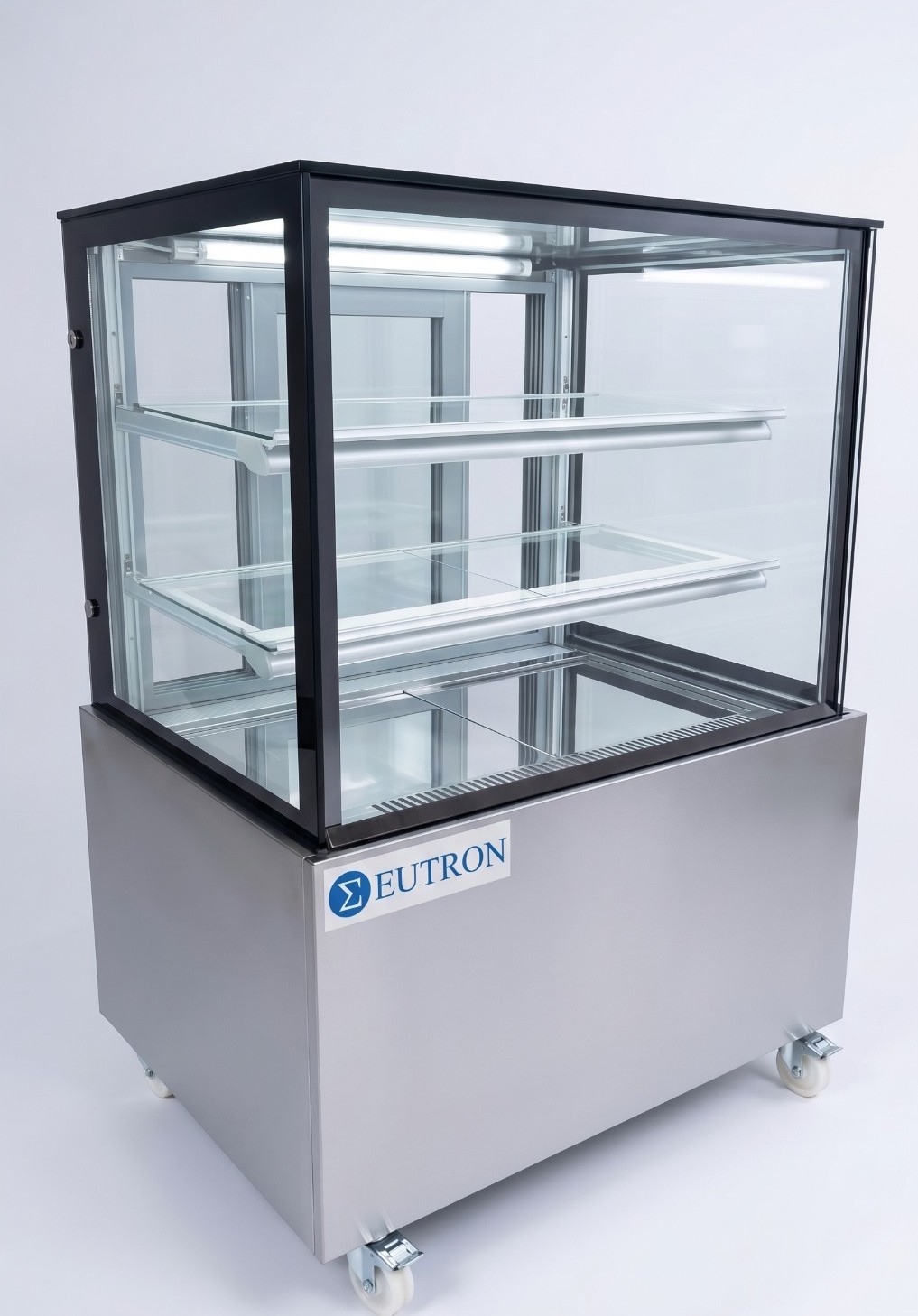 Vitrine Refrigerada Pastelaria 1500mm