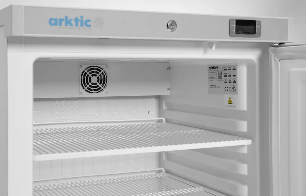Armário de Refrigeração 100L Branco 230V Compacto