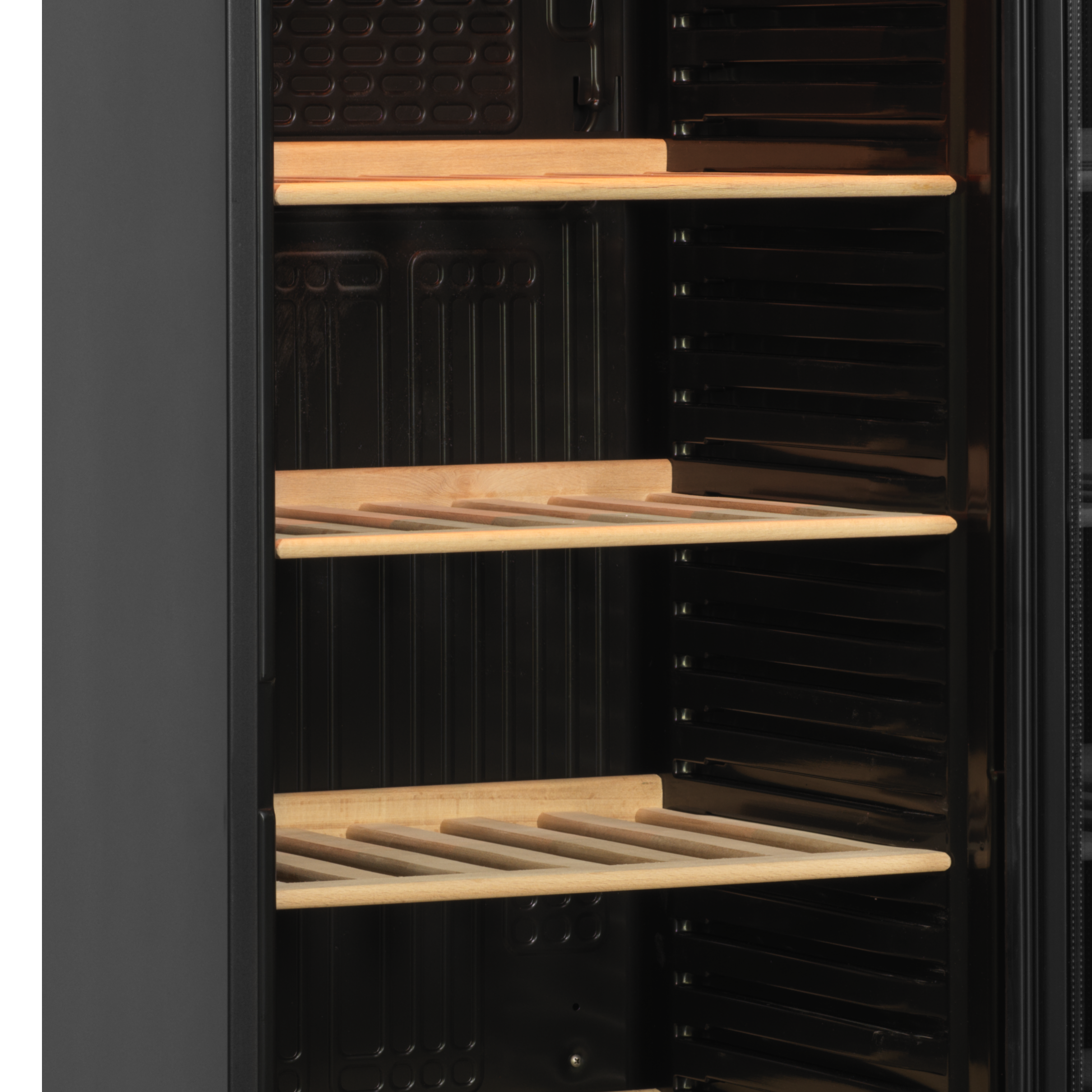 Armário para Vinhos Refrigerado 118 Garrafas CPV1380E