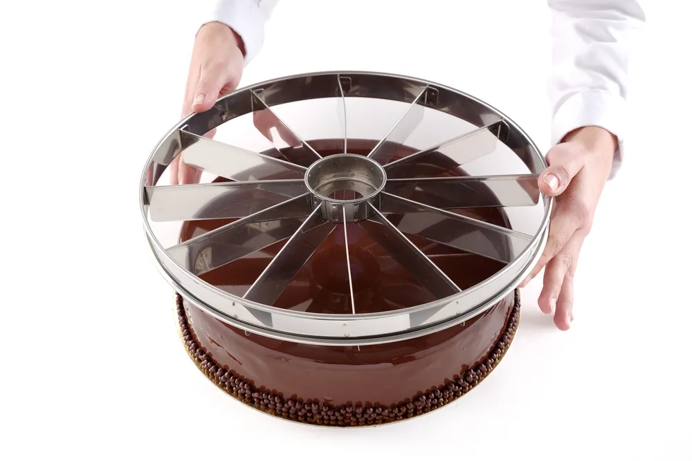Aro Corta-Tarte Aço Inoxidável ⌀320mm para 12 Porções