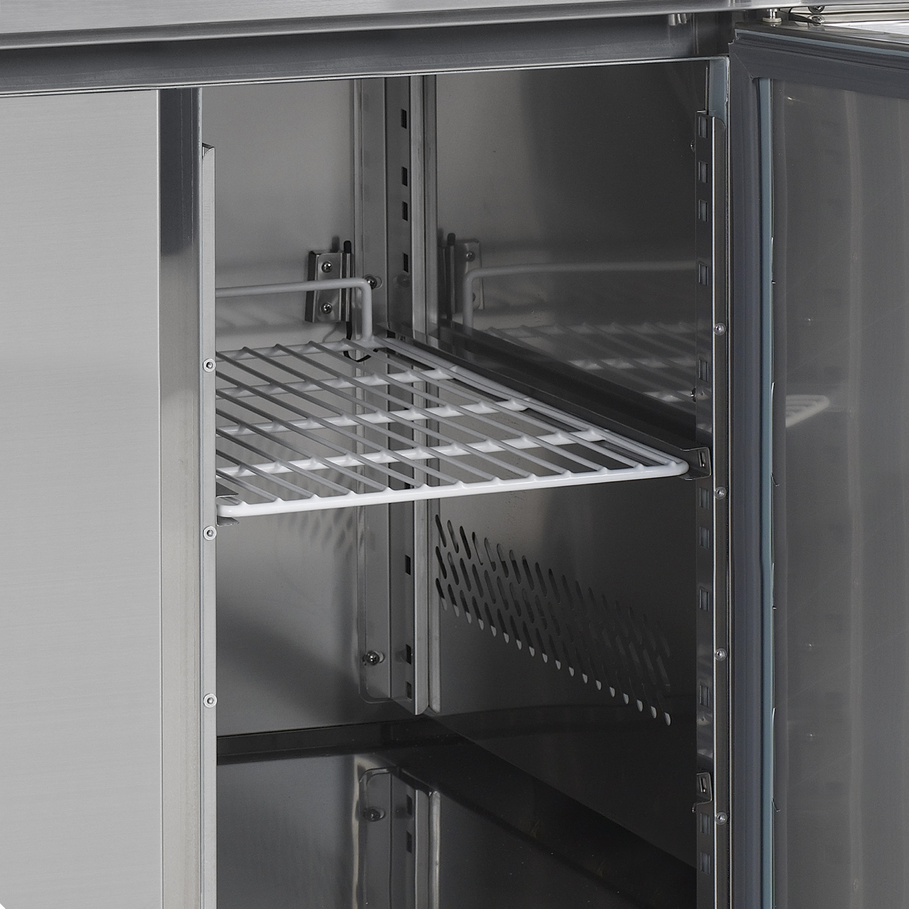 Bancada Refrigerada GN 1/1 2 Portas Ventilado Linha 700 GC72