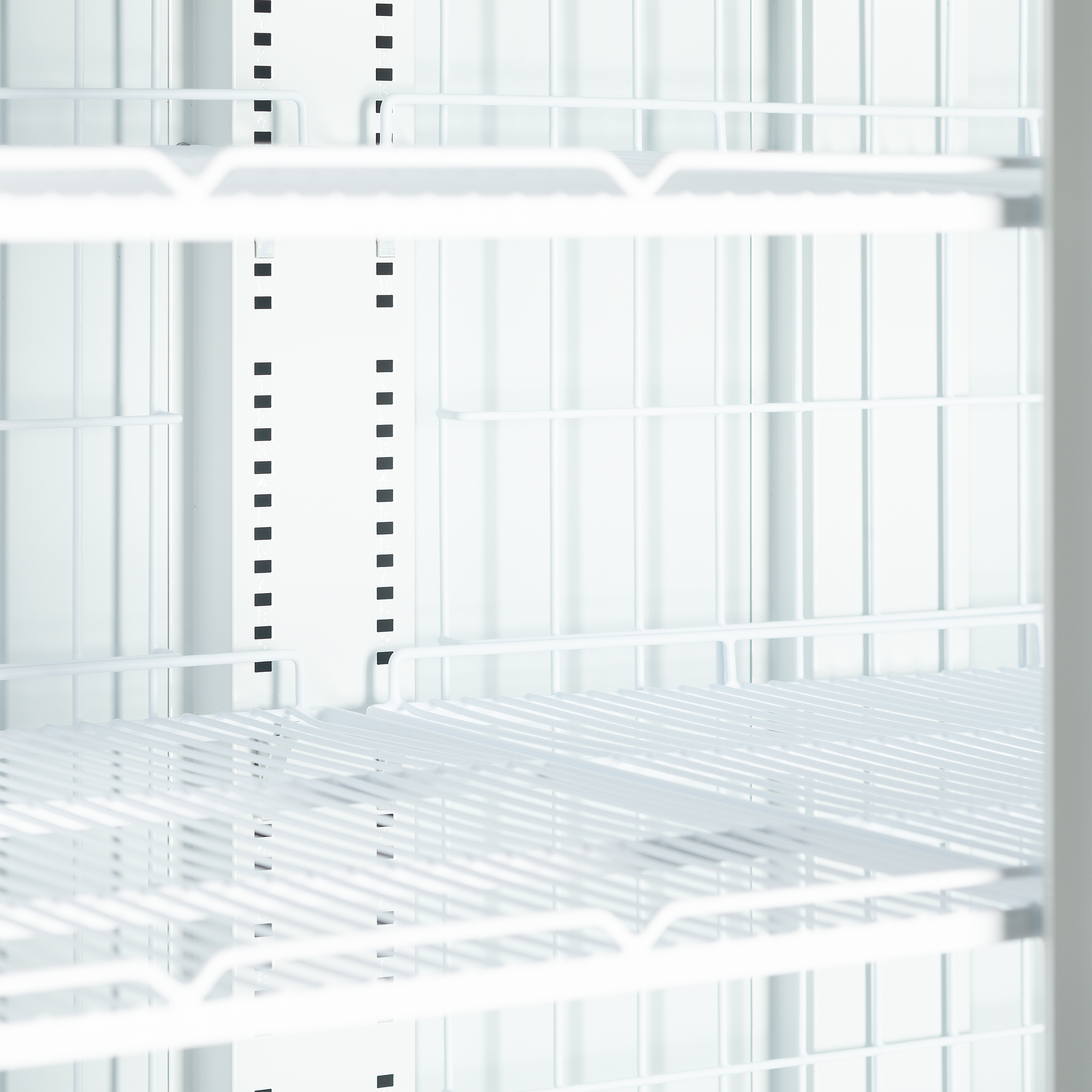 Expositor Congelador 3 Portas Vidro 1090L – Atom Maxi F3DB