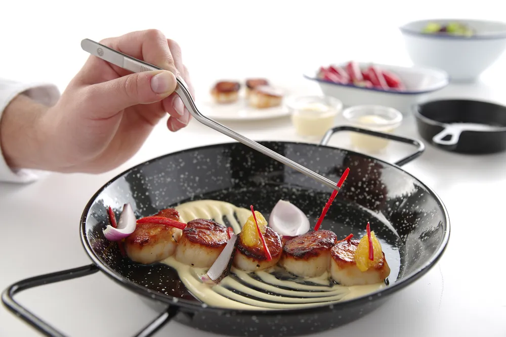 Pinça de Cozinha Profissional – 160mm