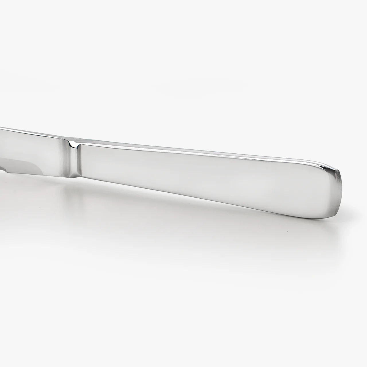 Faca de Mesa Aço Inoxidável Lâmina Serrilhada 110 mm para Sobremesa
