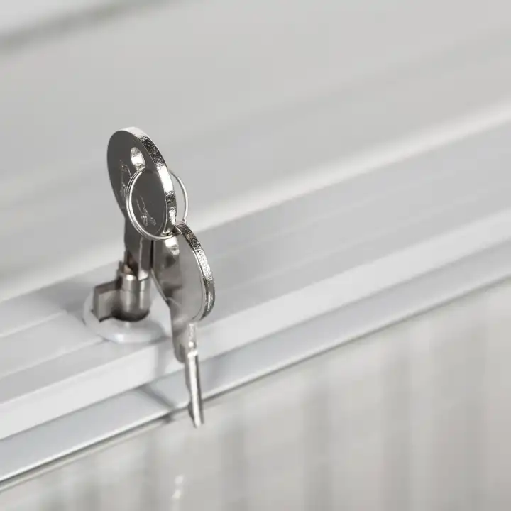 Arca Congeladora Porta vidro  NIC101SCEB