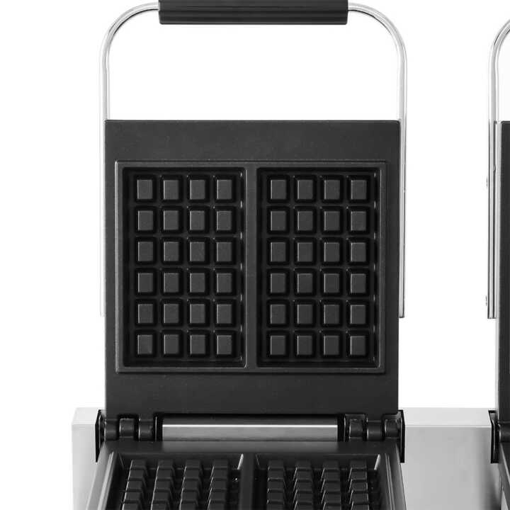 Máquina de waffles eléctrica dupla 1,5+1,5KW 63X380X270h m