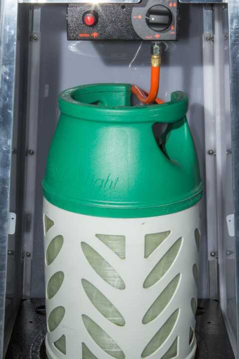 Aquecedor pirâmide para esplanada, 11,2kW, 500x500x(H)2220mm