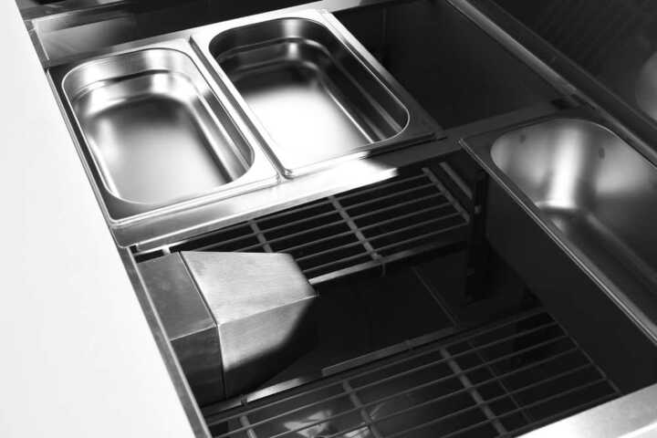 Bancada frigorífica para ingredientes com duas portas 300 L, 230V/310W, 912x702x(H)1205mm