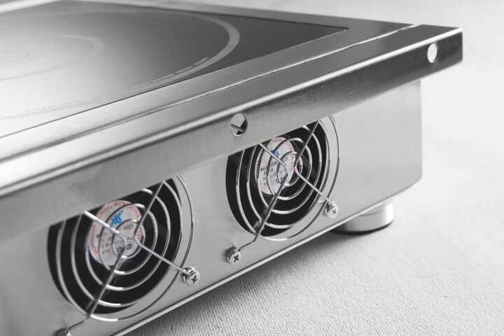 Placa de indução modelo 3500 D, 230V/3500W, 342x431x(H)116mm