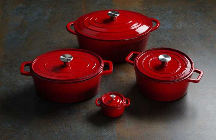 Caçarola de ferro fundido esmaltado, 3,7L, Vermelho, 317x240x(H)105mm