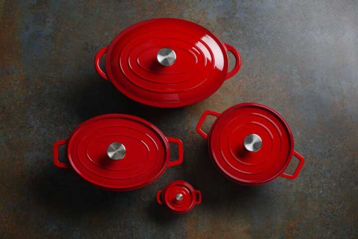 Caçarola de ferro fundido esmaltado, 3,7L, Vermelho, 317x240x(H)105mm