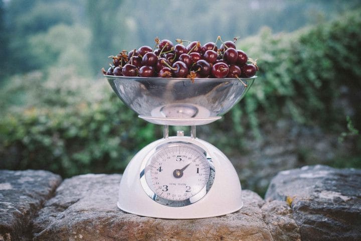 Balança 5 kg Retro White